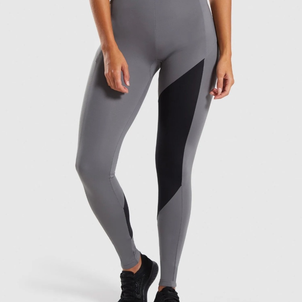 GYMSHARK ASYMMETRIC LEGGINGS